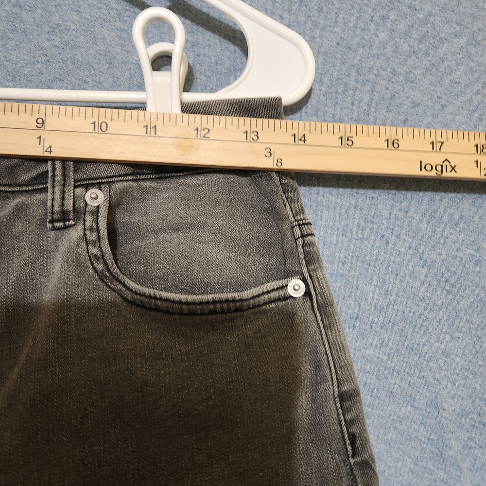 Refuge Denim Columbia High Rise Curvy Jeans. Size 9 - Picture 3 of 6